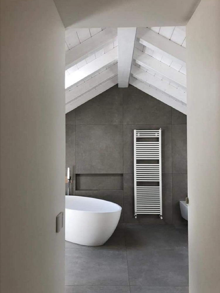 Pavimento in gres: tutto ciò che devi sapere - Bagno in gres: Casa M. L. - Bagno in gres