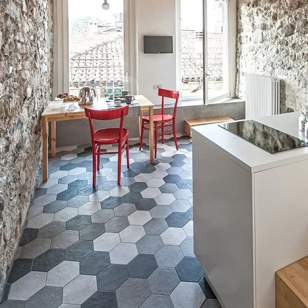 Parquet Brescia, Parquet Bergamo, Parquet Milano - Pavimentazione in Gres: B&B La casa della Zia