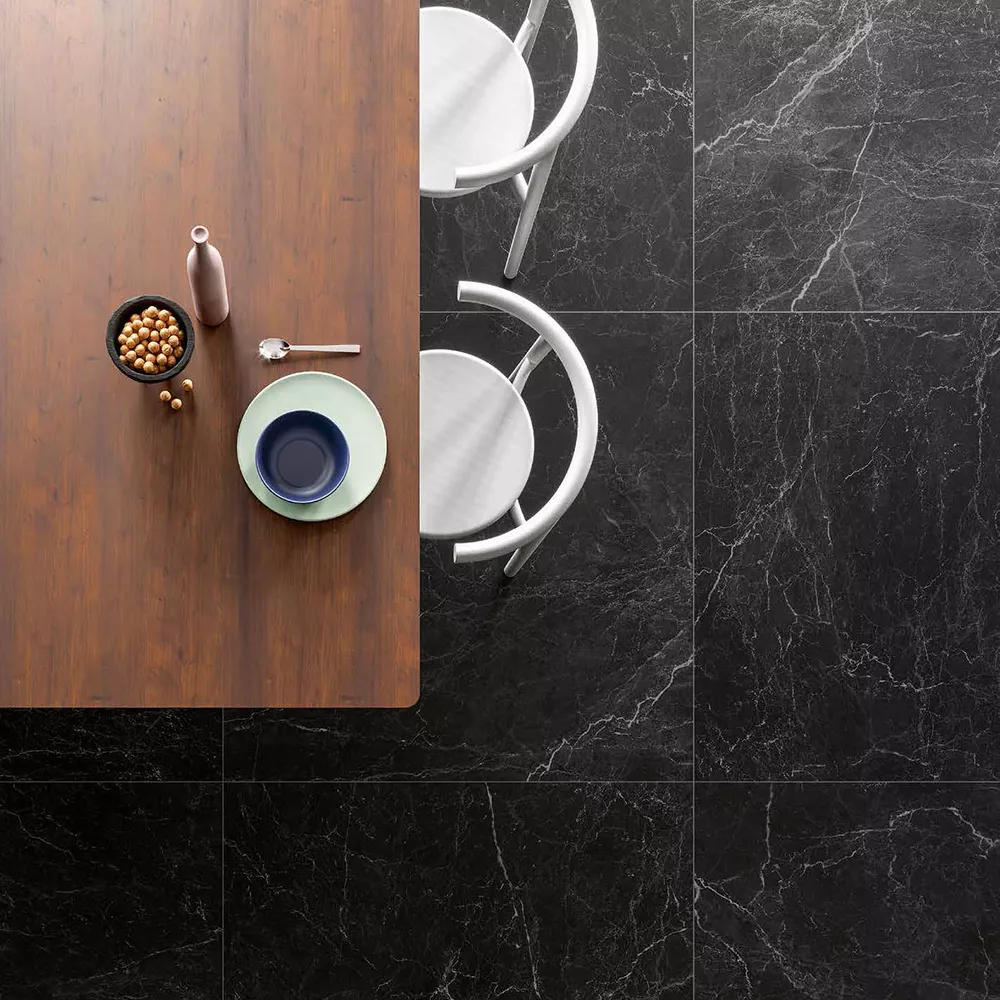 Gres effetto marmo per sala da pranzo - Gres porcellanato grandi formati - Hausfloor