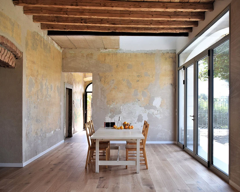 Hausfloor: parquet a brescia, bergamo, milano e gres porcellanato