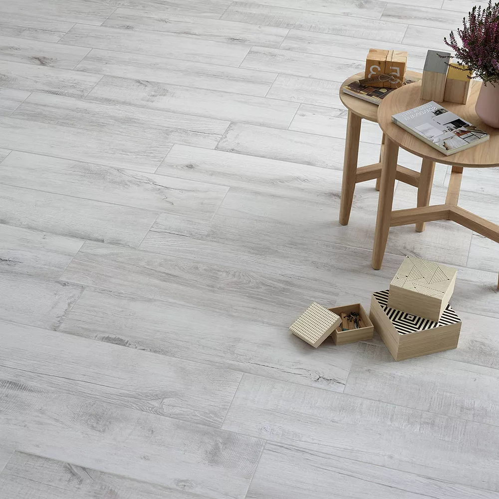 Parquet bianco con nodi - Parquet Hausfloor Brescia Bergamo Milano