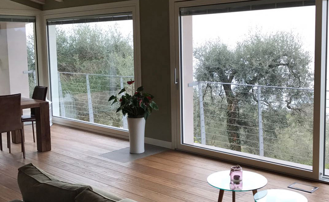 Parquet Milano, 30 anni di esperienza: pavimento in parquet rovere spazzolato - Hausfloor Parquet Milano, 30 anni di esperienza: pavimento in parquet rovere spazzolato - Hausfloor
