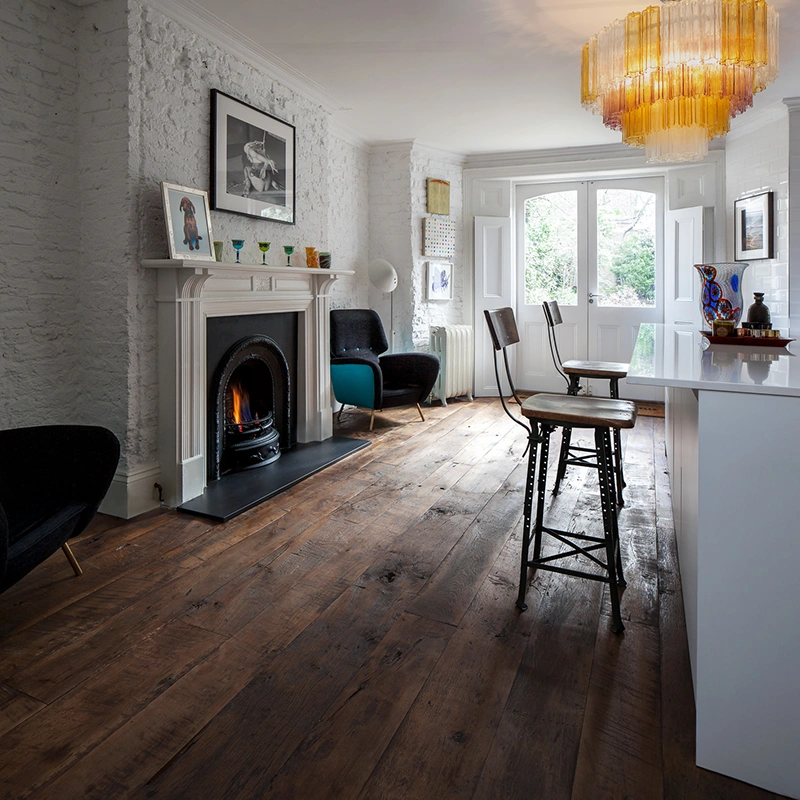 Parquet scuro in rovere personalizzato - Hausfloor