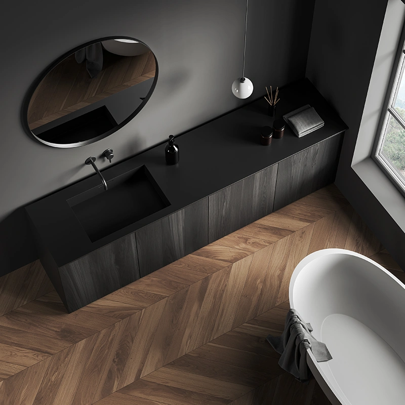 Parquet scuro posato a spina di pesce in bagno - Hausfloor
