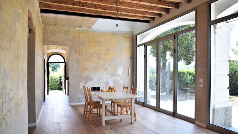 Sala da pranzo - Pavimento in parquet in rovere naturale: Casa M. S. - Hausfloor Brescia Bergamo Milano