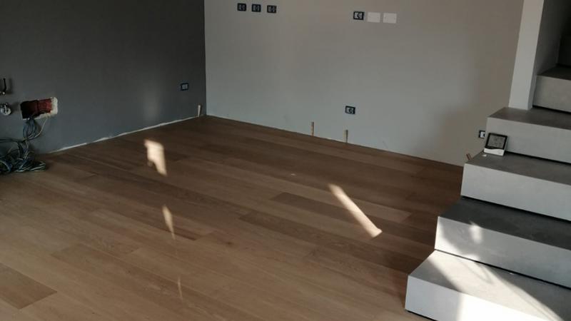 Pavimenti e rivestimenti in rovere naturale - Hausfloor parquet Brescia Bergamo Milano