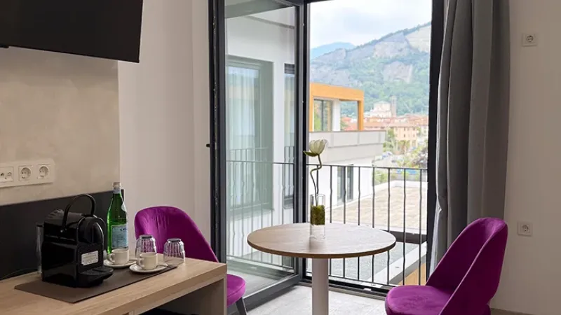 Pavimento in legno camera da letto - Lake and More Suite Hotel - Pavimenti e rivestimenti