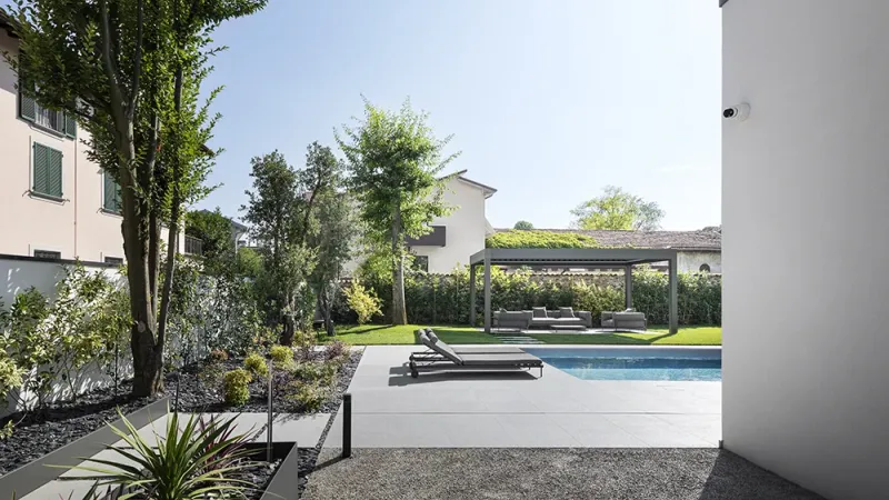 Rivestimento in gres per esterni - Pavimenti in parquet: Villa D.P. - Hausfloor